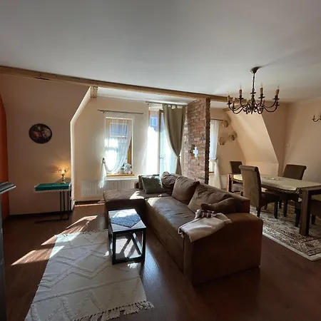 Wyjatkowy W Sercu Jeleniej Gory *