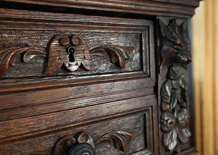 Апартаменты Wyjatkowy W Sercu Jeleniej Gory