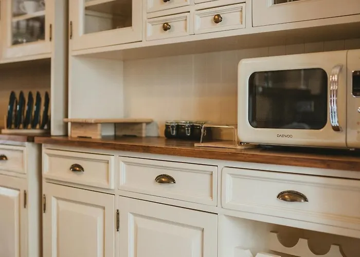 Апартаменты Wyjatkowy W Sercu Jeleniej Gory Еленя-Гура